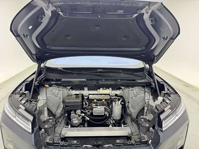 Фото 6 - Nio ES8