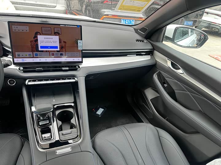 Фото 6 - Geely Preface