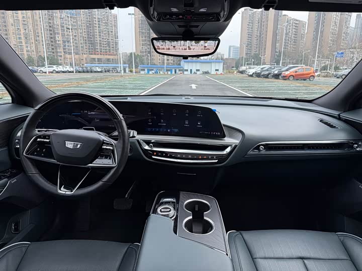 Фото 5 - Cadillac Lyriq