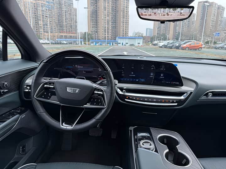 Фото 7 - Cadillac Lyriq