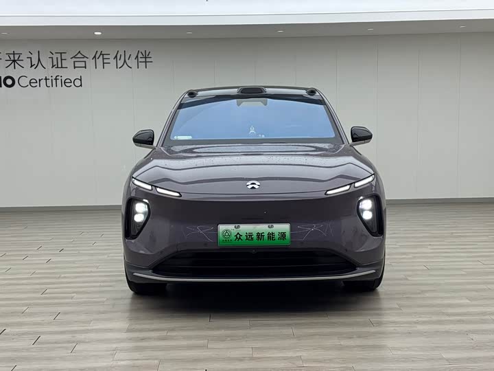 Фото 2 - Nio EC6