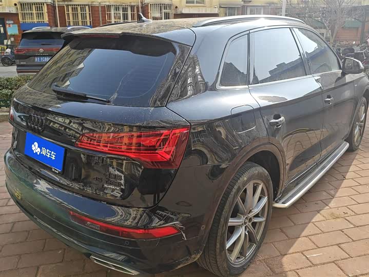 Фото 3 - Audi Q5L
