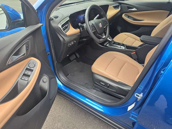 Фото 4 - Buick Encore Plus