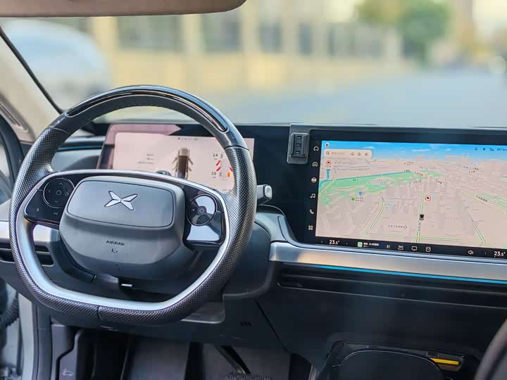 Фото 7 - XPeng P7