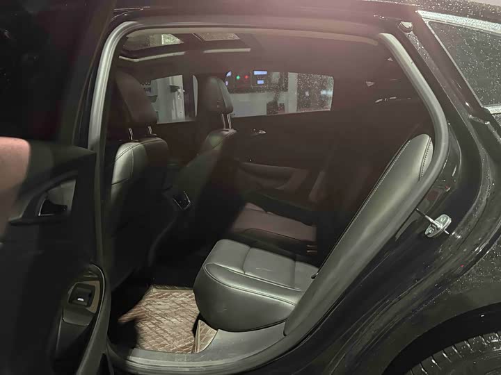 Фото 3 - Chevrolet Malibu XL