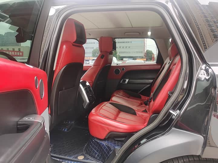 Photo 9 - Land Rover Range Rover Sport