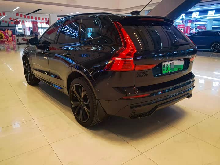 Фото 4 - Volvo XC60 Hybrid