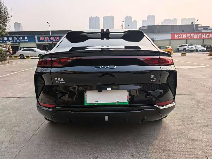 Фото 8 - BYD Song L