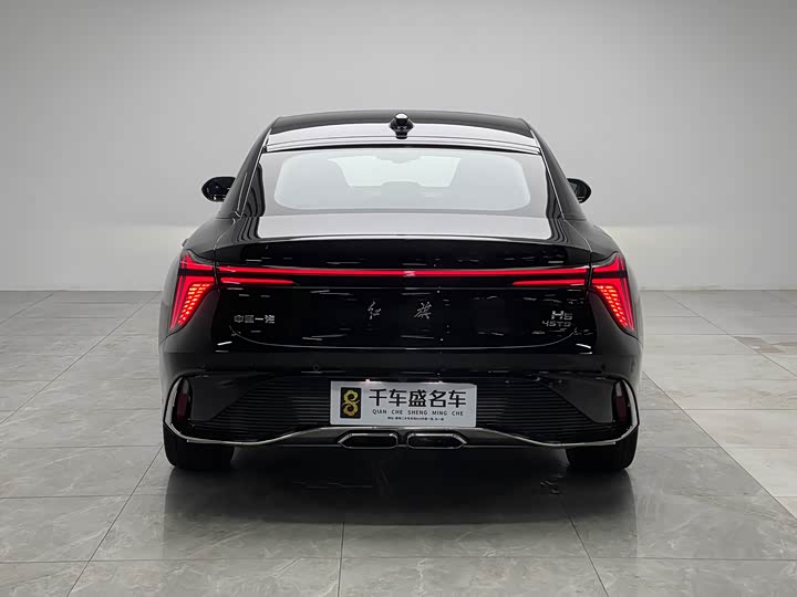 Фото 5 - Hongqi H6