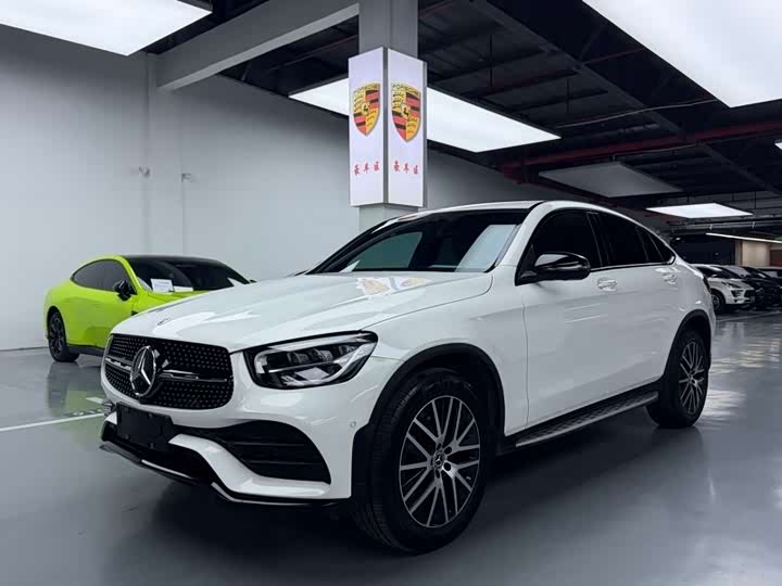 Photo 1 - Mercedes-Benz GLC-Class Coupe