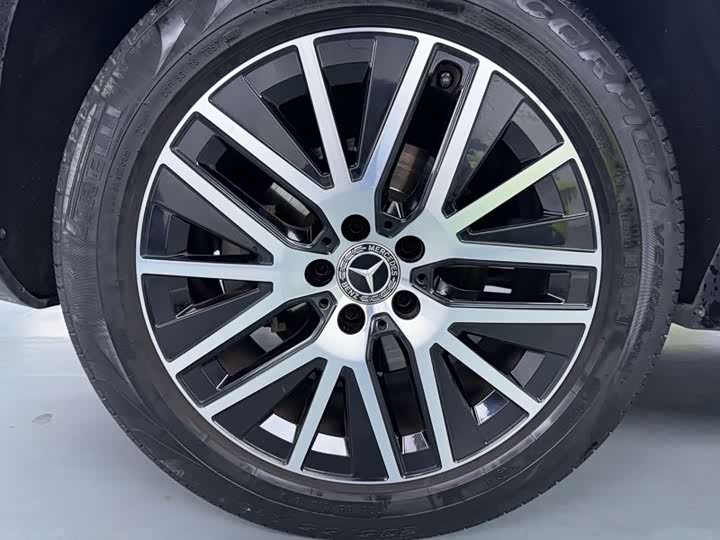 Photo 5 - Mercedes-Benz GLC-Class Coupe