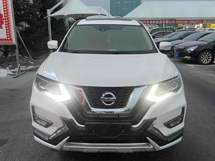Фото 2 - Nissan X-Trail