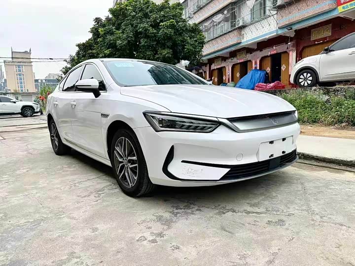 Фото 2 - BYD Qin Plus