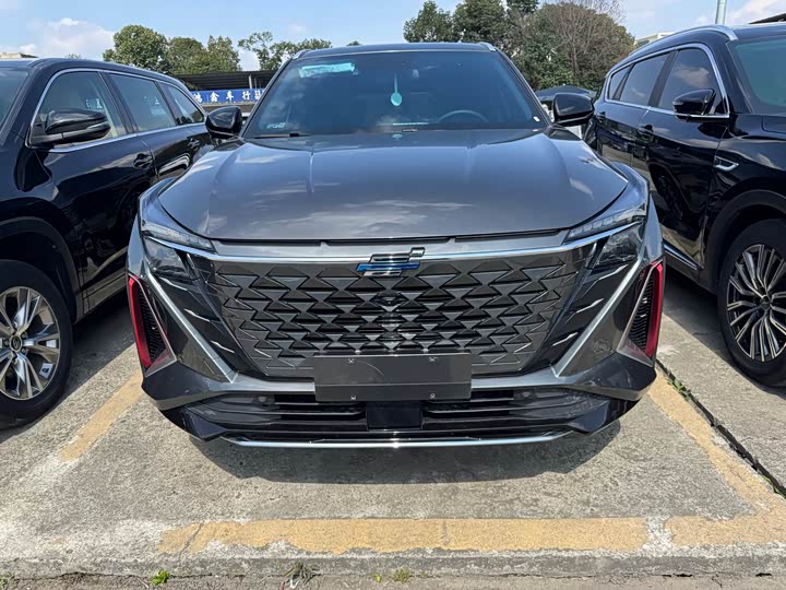 Фото 2 - Changan Oshan Z6