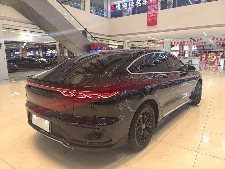 Фото 6 - BYD Han