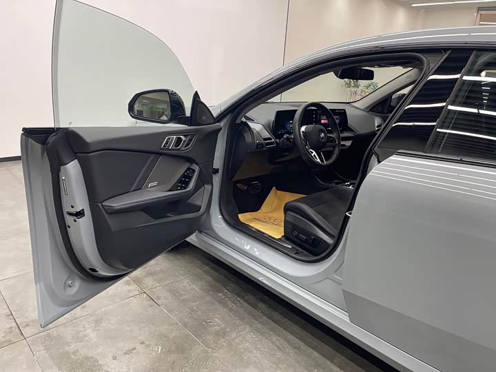 Фото 6 - BMW 2 Series