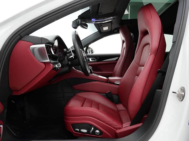 Фото 4 - Porsche Panamera