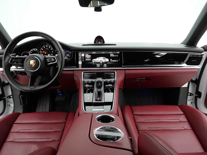 Фото 6 - Porsche Panamera