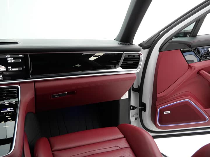 Фото 8 - Porsche Panamera