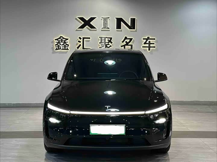 Фото 1 - Tesla Model Y