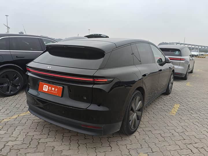 Фото 3 - LiXiang i6