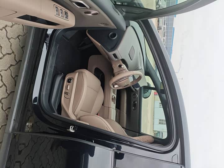 Фото 5 - LiXiang i6