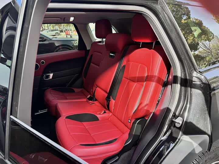 Photo 9 - Land Rover Range Rover Sport