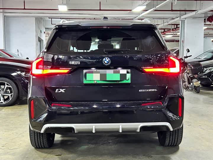 Фото 5 - BMW iX1