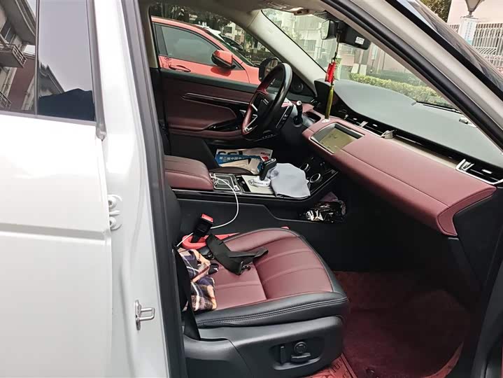 Фото 8 - Land Rover Range Rover Evoque L Hybrid