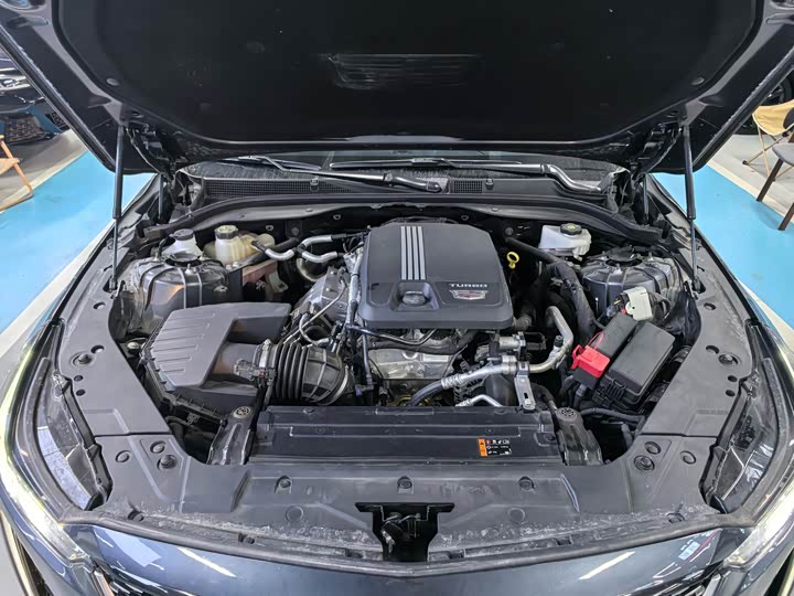 Photo 9 - Cadillac CT5