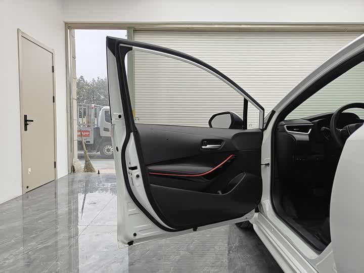 Фото 8 - Toyota Levin