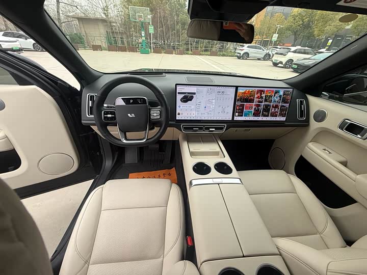 Фото 8 - LiXiang L8