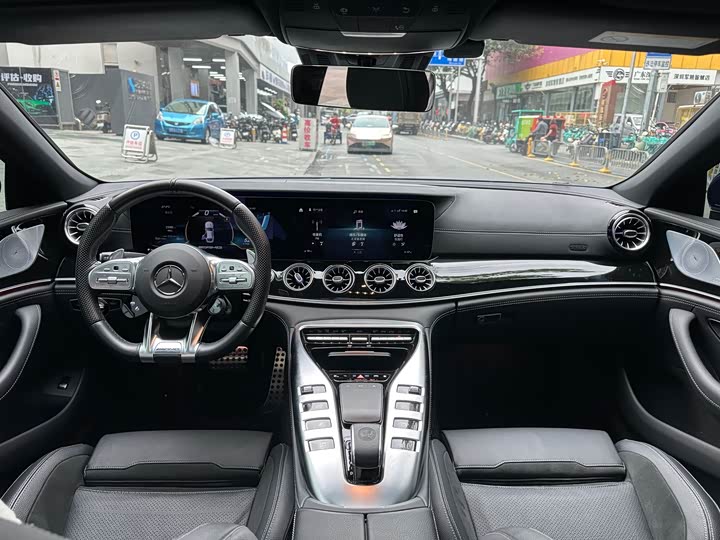 Фото 7 - Mercedes-Benz AMG GT