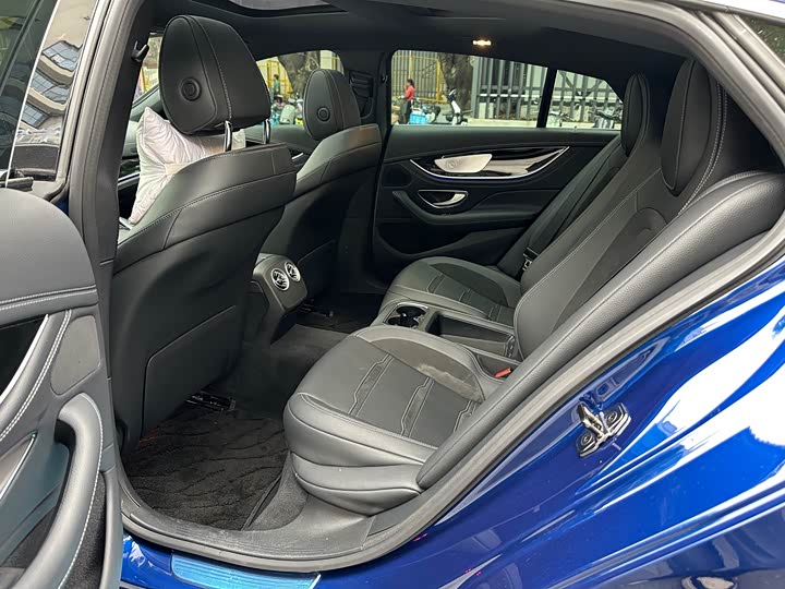 Фото 9 - Mercedes-Benz AMG GT