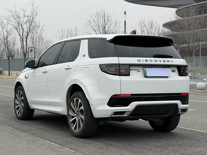 Фото 9 - Land Rover Discovery Sport Hybrid