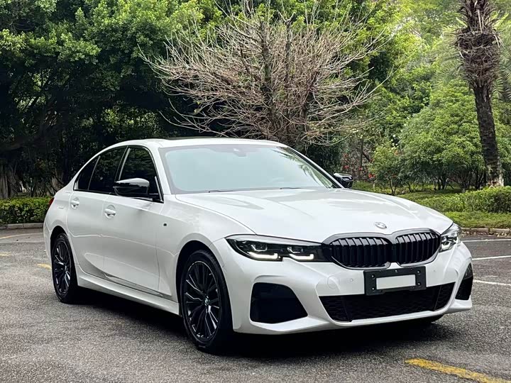 Фото 3 - BMW 3 Series