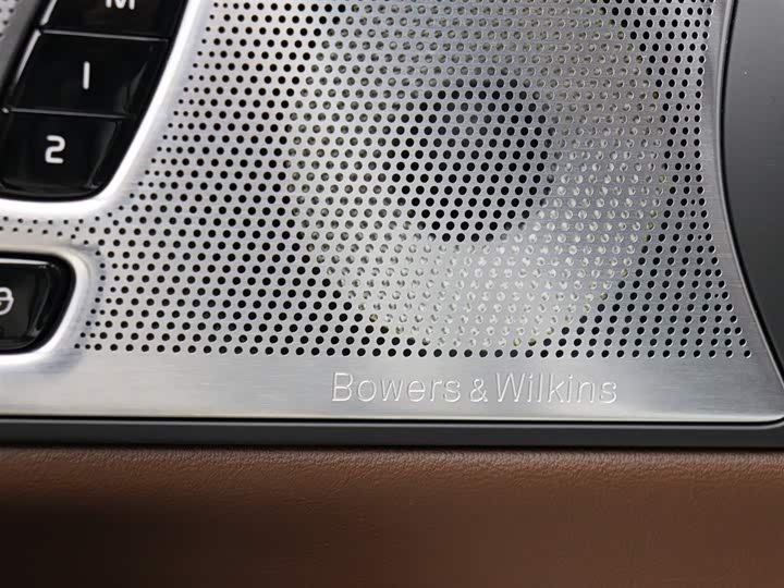 Фото 5 - Volvo V90