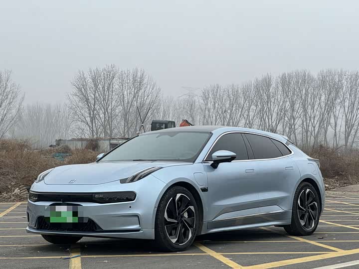 Фото 3 - Zeekr 001