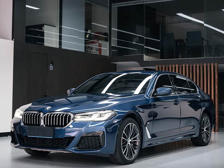 Фото 1 - BMW 5 Series