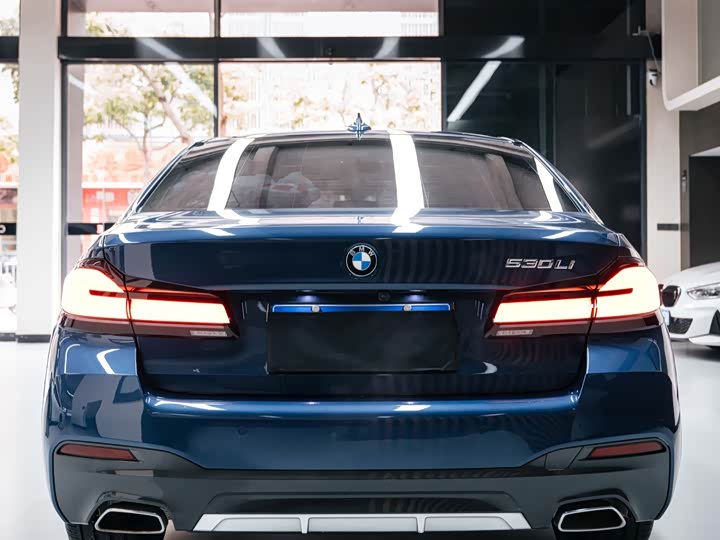 Фото 4 - BMW 5 Series