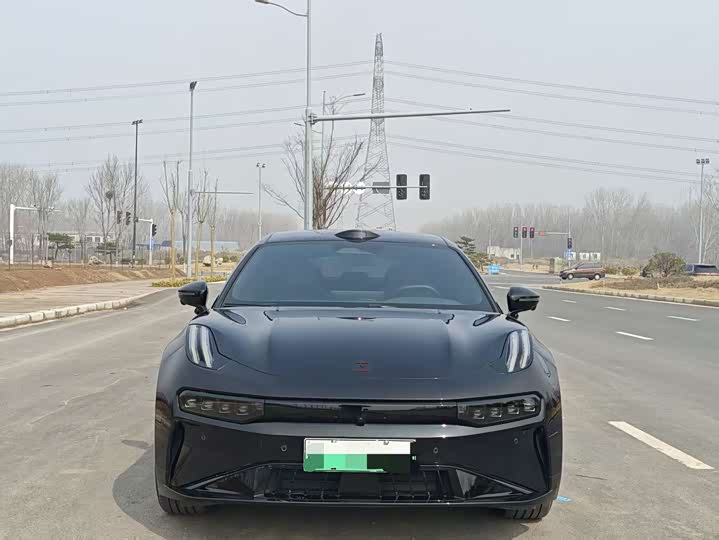 Фото 1 - Zeekr 001