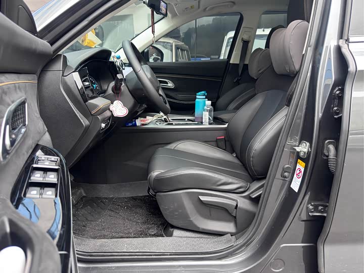 Photo 7 - Changan Oshan X7 Plus