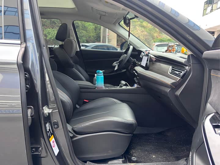 Photo 9 - Changan Oshan X7 Plus