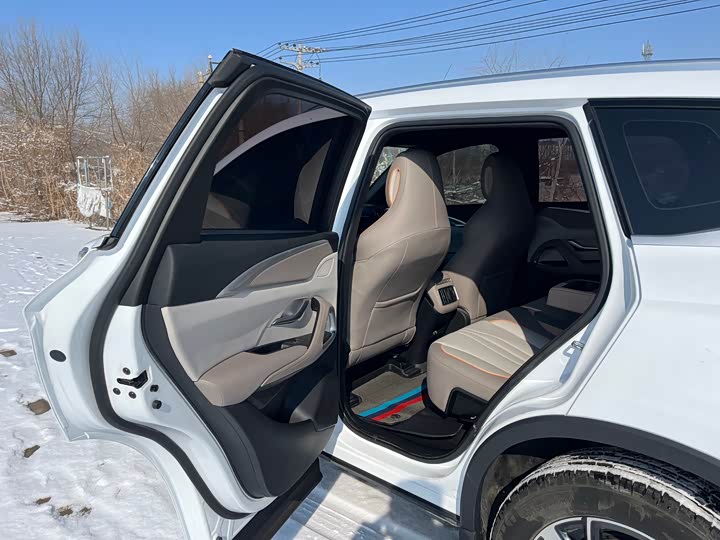 Фото 9 - BYD Song Pro Hybrid