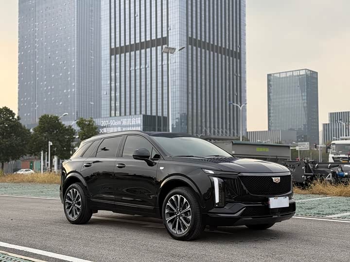 Фото 3 - Cadillac XT5