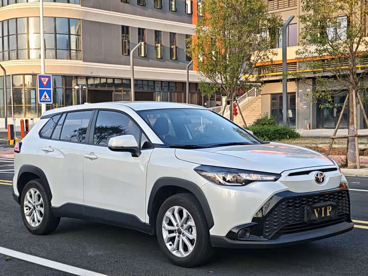 Фото 3 - Toyota Frontlander