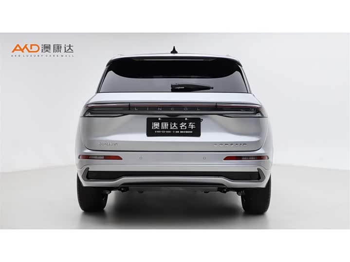 Фото 4 - Lincoln Corsair