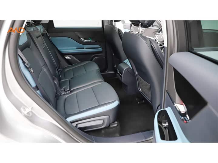 Фото 8 - Lincoln Corsair