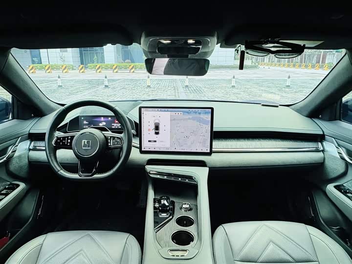 Фото 5 - Zeekr 001