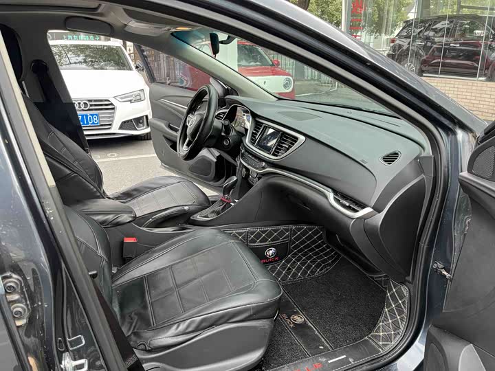 Фото 9 - Buick Excelle GT